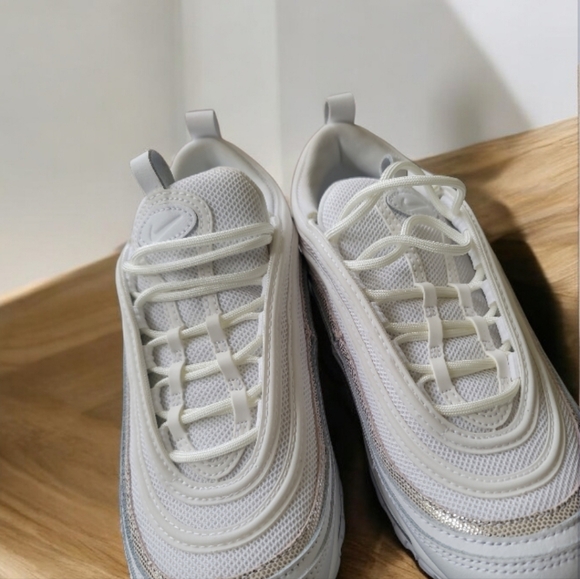Air Max 97 Sneaker Woman 7 1/2 - Picture 7 of 9